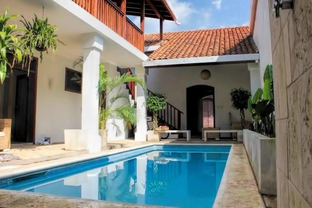 Hotel Azul León 외부 사진